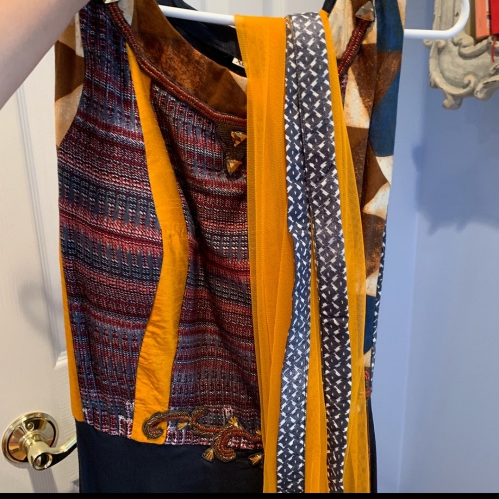 Multicolored Indian Floor-length Dress - Picture 6 of 7